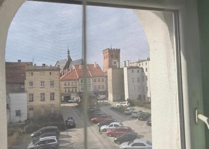 Mieszkanie Dla Firm W Centrum Zabkowic Slaskich 希隆斯克地区宗布科维采